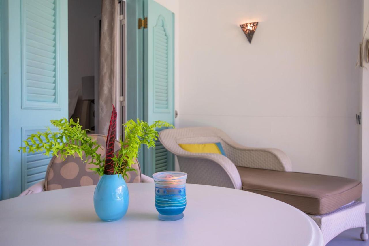 Le Mandala Moris Guesthouse Pointe Aux Canonniers Grand Baie Exterior photo