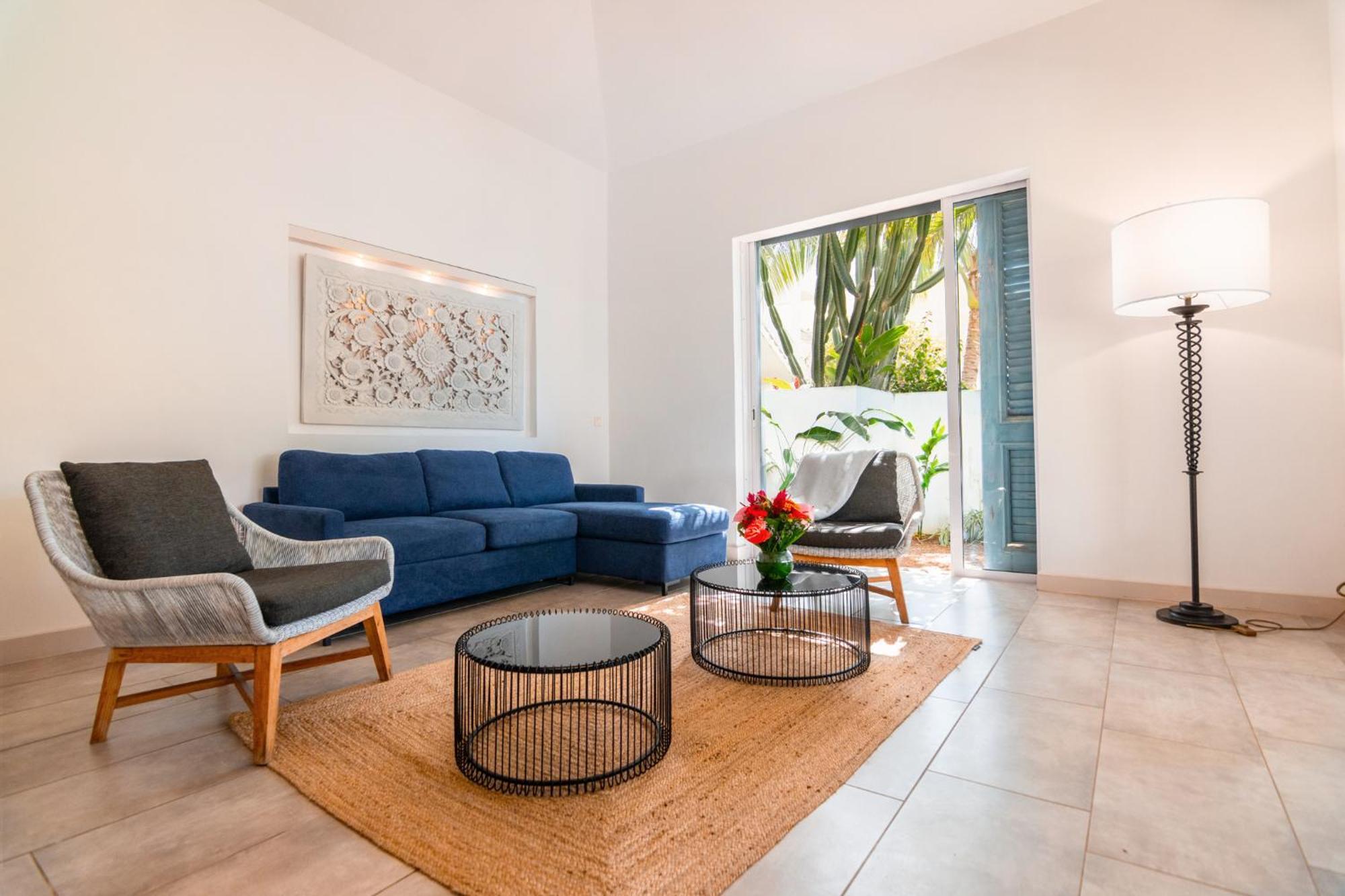 Le Mandala Moris Guesthouse Pointe Aux Canonniers Grand Baie Exterior photo