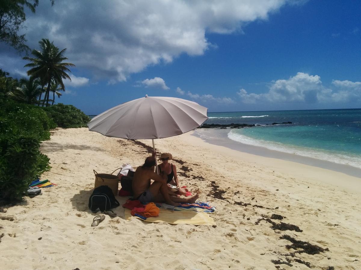 Le Mandala Moris Guesthouse Pointe Aux Canonniers Grand Baie Exterior photo